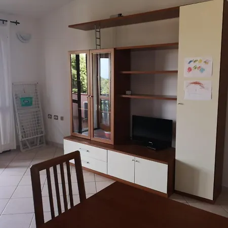 Bilocale In Residenza Con Vista Mare - B9 公寓